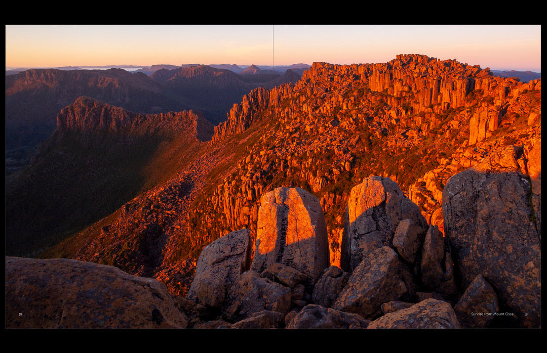 Cradle Mountain - Overland Track Book